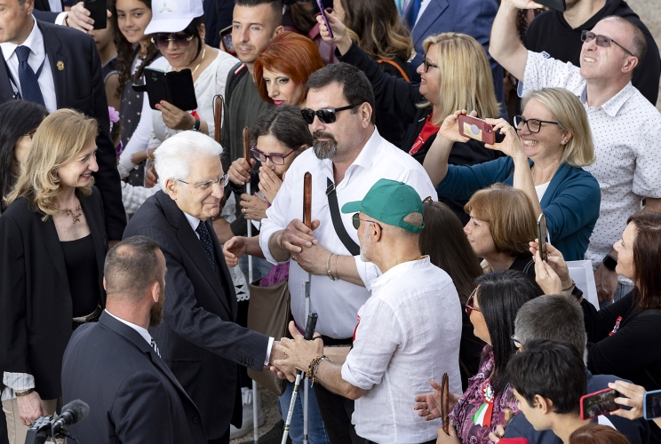  Il Presidente Sergio Mattarella in occasione dell'apertura dei  Giardini del Palazzo del Quirinale  alle categorie fragili per la Festa nazionale della Repubblica
