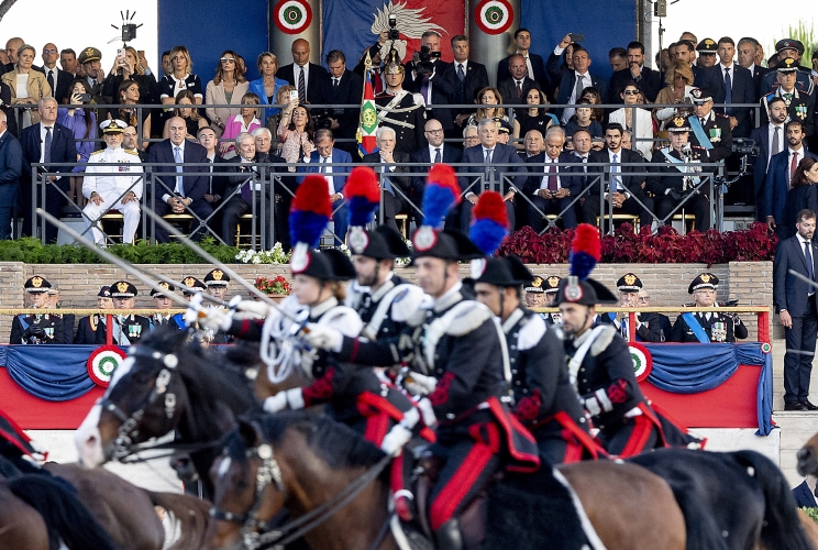 Il Presidente Sergio Mattarella alla celebrazione del 210° anniversario di fondazione dell'Arma dei Carabinieri