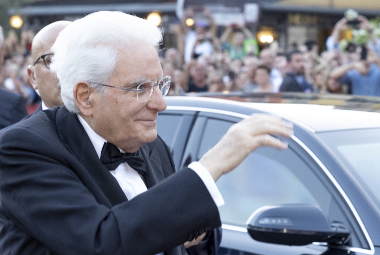 Il Presidente della Repubblica, Sergio Mattarella, all'Arena di Verona in occasione della rappresentazione del concerto "La grande Opera italiana patrimonio dell'umanità", diretto dal Maestro Riccardo Muti.
