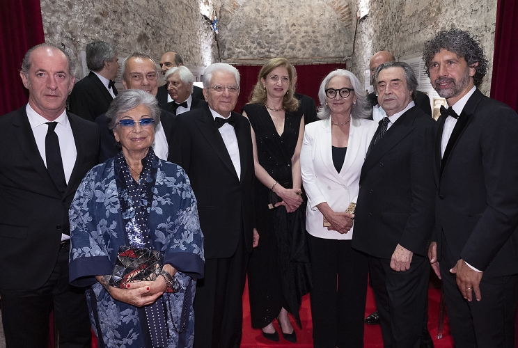 Il Presidente della Repubblica Sergio Mattarella all'Arena di Verona in occasione della rappresentazione del concerto "La grande Opera italiana patrimonio dell'umanità", diretto dal Maestro Riccardo Muti.