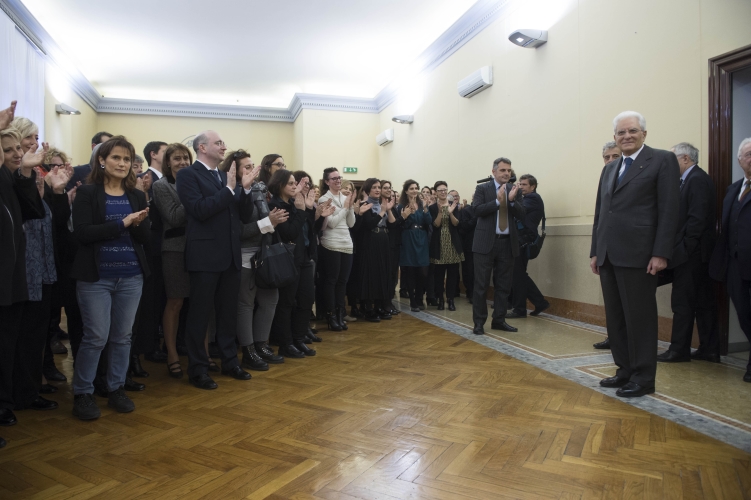 Il Presidente Sergio Mattarella nel corso della visita al Touring Club Italiano