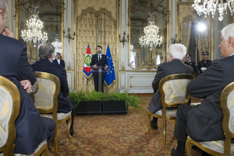 Il Presidente Sergio Mattarella in occasione dell'incontro con i partecipanti al programma "Mecenati del XXI secolo" .
