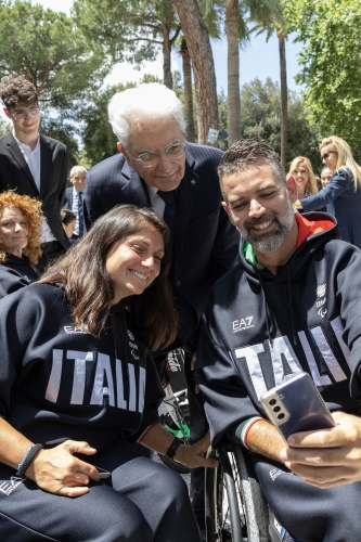 Il Presidente della Repubblica Sergio Mattarella con gli atleti italiani dei Giochi Olimpici e Paralimpici di Parigi 2024 
