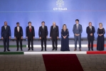 Presentazione dei capi di Stato e di Governo al Presidente Mattarella in occasione del G7