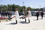 Il Presidente Mattarella al Monumento di Stefano il Grande e il Santo della Repubblica di Moldova
