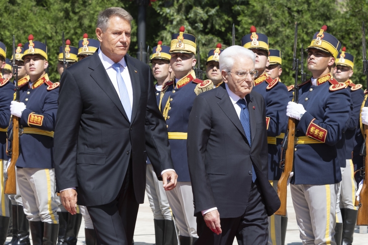 Il Presidente della Repubblica Sergio Mattarella con il Klaus Ioannis, Presidente di Romania, in occasione della visita Ufficiale nella Repubblica di Romania
