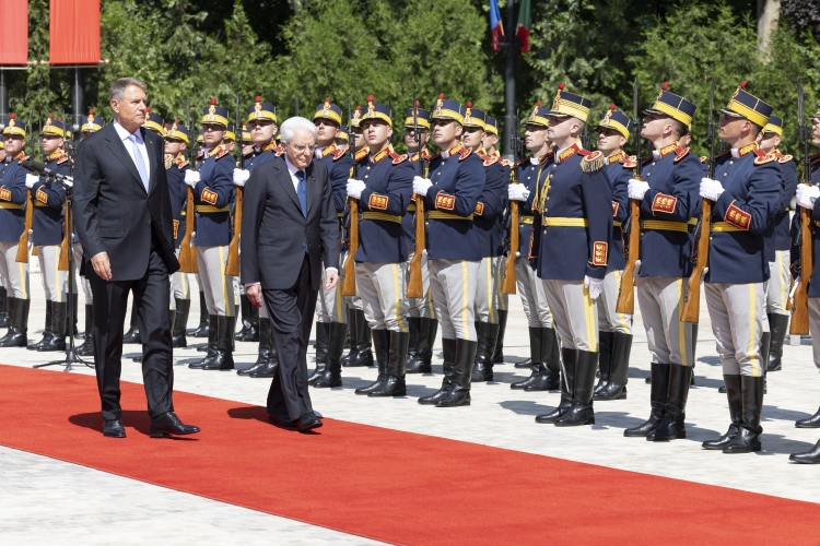 Il Presidente della Repubblica Sergio Mattarella con il Klaus Ioannis, Presidente di Romania, in occasione della visita Ufficiale nella Repubblica di Romania
