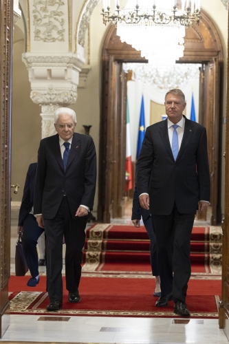 Il Presidente della Repubblica Sergio Mattarella con il Klaus Iohannis, Presidente di Romania
