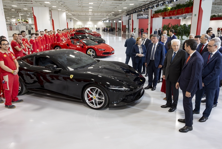 Il Presidente Sergio Mattarella visita il nuovo e-building della Ferrari