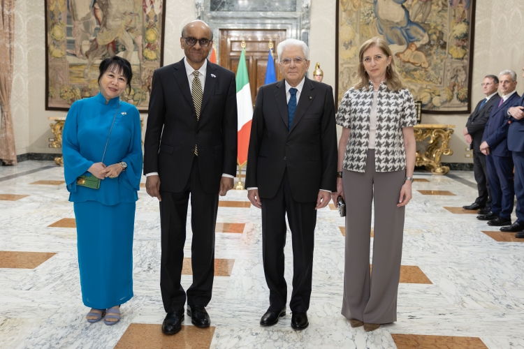 Il Presidente della Repubblica Sergio Mattarella e la sig.ra Laura con Tharman Shanmugaratnam, Presidente della Repubblica di Singapore,e la Sig.ra Jane Ittogi Shanmugaratnam, in occasione della visita ufficiale
