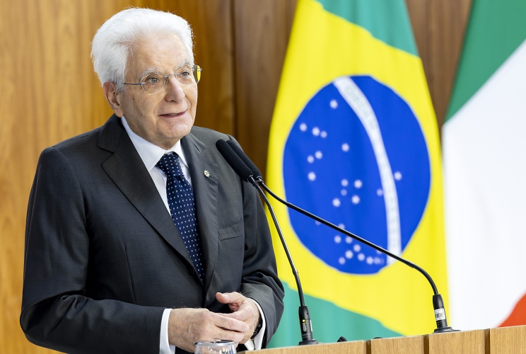 Il Presidente della Repubblica Sergio Mattarella nel corso delle dichiarazioni alla stampa.