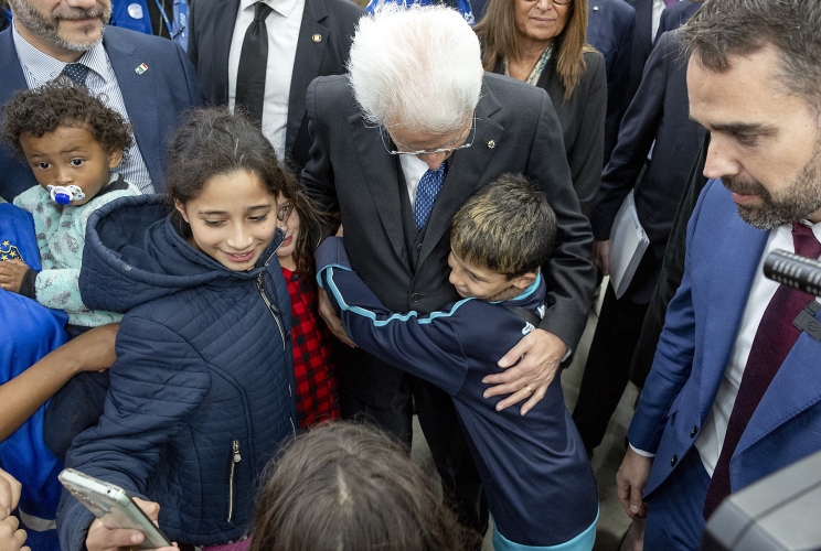 Porto Alegre- Il Presidente della Repubblica Sergio Mattarella  visita il centro umanitario Recomeco