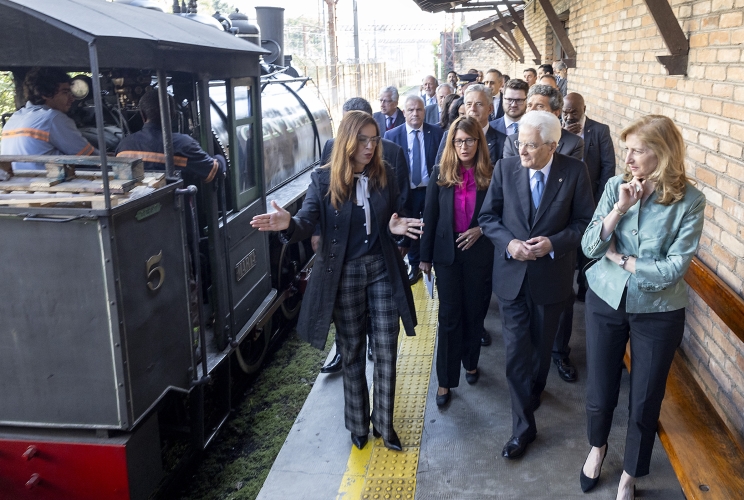 San Paolo - Il Presidente della Repubblica Sergio Mattarella visita il Museo dell'Immigrazione, accompagnato dalla Direttrice Alessandra Almeida.