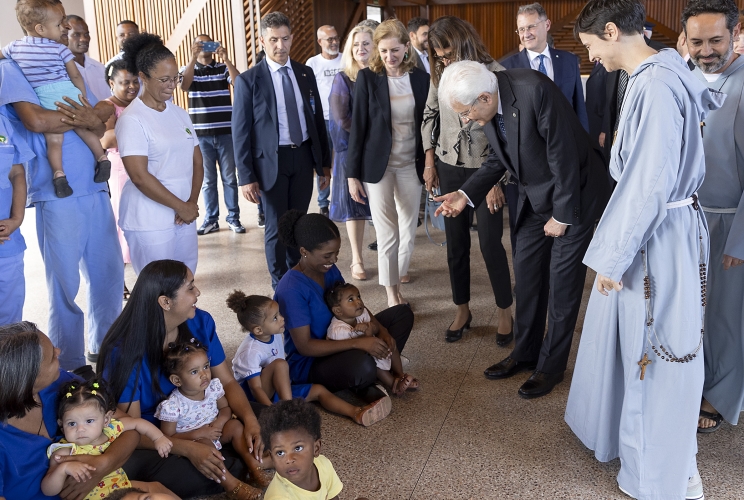 Salvador -  Il Presidente della Repubblica Sergio Mattarella in visita alla Comunità Francesca Betania.