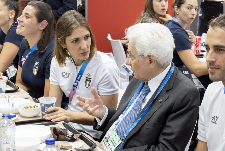 Parigi - Il Presidente della Repubblica Sergio Mattarella in occasione della visita al Villaggio Olimpico e dell'incontro con la delegazione italiana,  oggi 25 luglio 2024.
