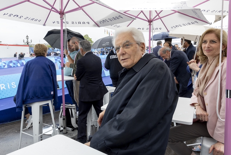 Il Presidente della Repubblica Sergio Mattarella e la Signora Laura assistono alla gara di ciclismo su strada