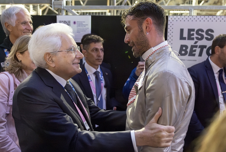 Il Presidente della Repubblica Sergio Mattarella al termine della gara con  Luigi Samele,