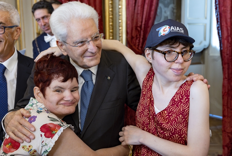 Il Presidente Sergio Mattarella in occasione dell'incontro con una delegazione dell'Associazione italiana assistenza spastici nel 70° anniversario della fondazione e una rappresentanza della Polizia di Stato