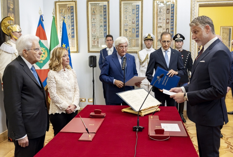 Il Presidente Sergio Mattarella in occasione della cerimonia di giuramento del Ministro della Cultura Alessandro Giuli