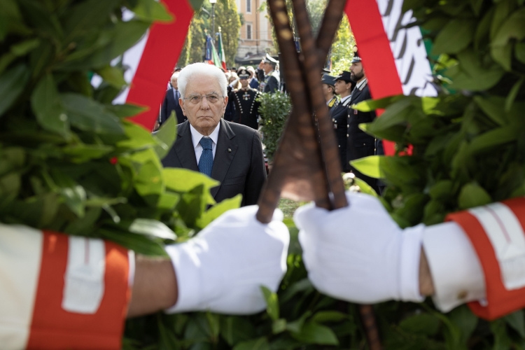 Il Presidente della Repubblica Sergio Mattarella al Parco della Resistenza, depone una corona d’alloro,in occasione dell’81° anniversario della Difesa di Roma
