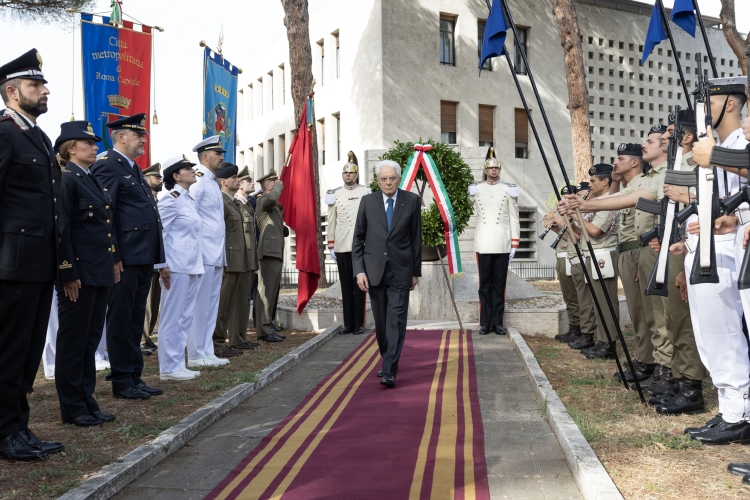 Il Presidente della Repubblica Sergio Mattarella al Parco della Resistenza, depone una corona d’alloro,in occasione dell’81° anniversario della Difesa di Roma
