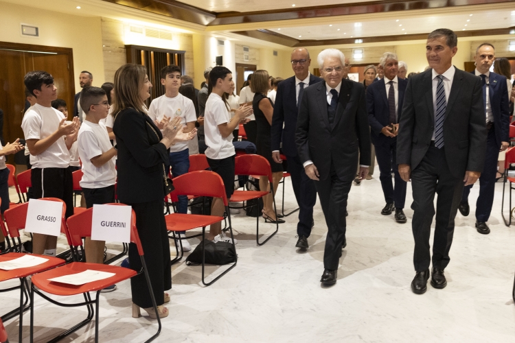 Il Presidente della Repubblica, Sergio Mattarella, visita i laboratori del Convitto nazionale “Vittorio Emanuele II” di Cagliari.
