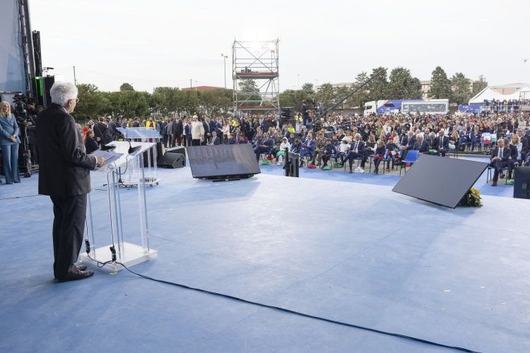 Il Presidente della Repubblica, Sergio Mattarella, in occasione della cerimonia di inaugurazione dell’anno scolastico 2024/2025.