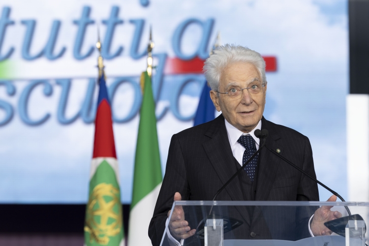 Il Presidente della Repubblica, Sergio Mattarella, in occasione della cerimonia di inaugurazione dell’anno scolastico 2024/2025.