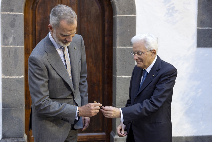 Il Presidente della Repubblica Sergio Mattarella accompagnato da S.M. il Re di Spagna Felipe VI, visita la città di Las Palmas, in occasione della partecipazione al XVII simposio Cotec Europa