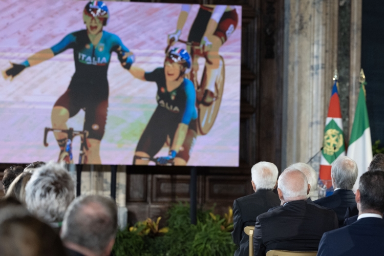 Il Presidente della Repubblica Sergio Mattarella in occasione della cerimonia di restituzione della Bandiera da parte degli atleti italiani di ritorno dai Giochi Olimpici e Paralimpici di Parigi 2024
