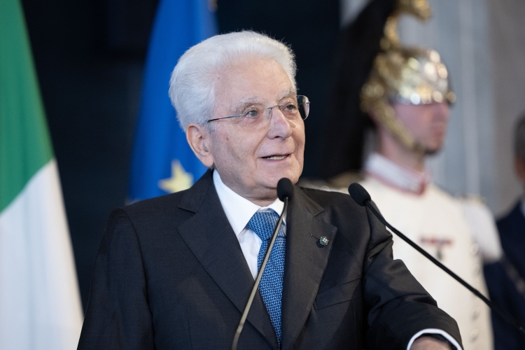 Il Presidente della Repubblica Sergio Mattarella in occasione della cerimonia di restituzione della Bandiera da parte degli atleti italiani di ritorno dai Giochi Olimpici e Paralimpici di Parigi 2024
