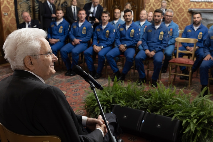 Il Presidente della Repubblica Sergio Mattarella in occasione dell'incontro con i Piloti della Pattuglia Acrobatica Nazionale -PAN
