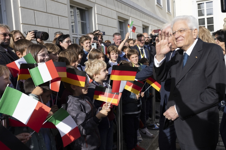 Il Presidente della Repubblica, Sergio Mattarella, con Frank-Walter Steinmeier, Presidente della Repubblica Federale di Germania.