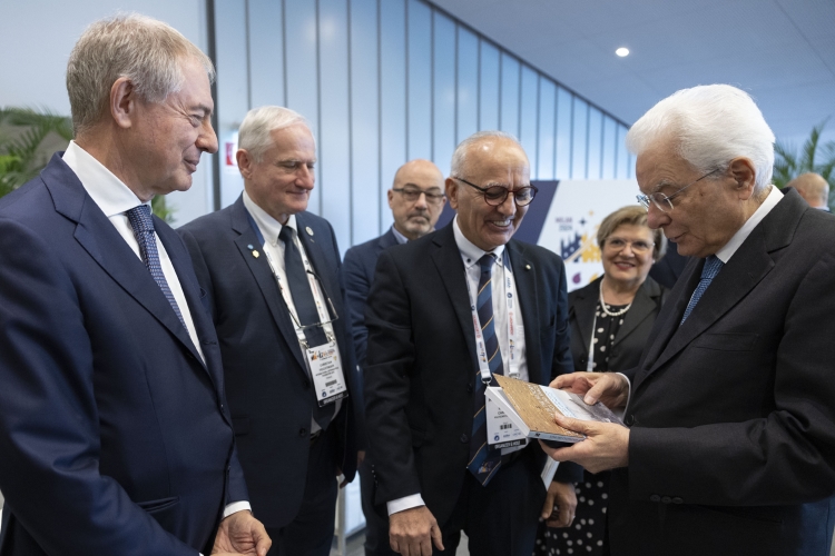 Il Presidente della Repubblica Sergio Mattarella in occasione del 75° Congresso astronautico internazionale
