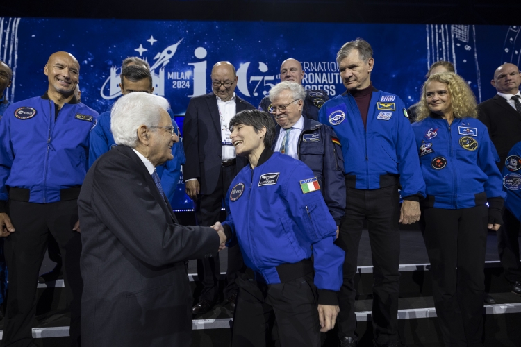 Il Presidente della Repubblica Sergio Mattarella in occasione del 75° Congresso astronautico internazionale
