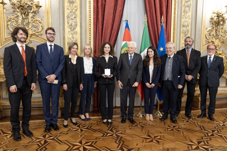 Il Presidente della Repubblica, Sergio Mattarella, consegna il Premio Borsa Sinopoli anno 2022 al Quartetto Werther
