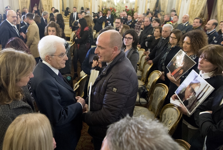 Il Presidente Sergio Mattarella  in occasione dell'incontro con i familiari delle vittime della tragedia dell'hotel Rigopiano