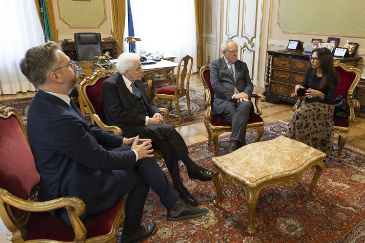 Il Presidente della Repubblica Sergio Mattarella a Bologna, con Irene Priolo, Presidente f.f. della Regione Emilia-Romagna, con Matteo Lepore, Sindaco di Bologna
