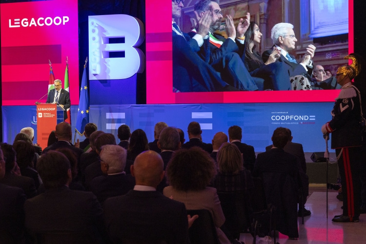 Il Presidente della Repubblica Sergio Mattarella in occasione della cerimonia di inaugurazione della Biennale dell’Economia Cooperativa 
