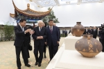 Mattarella all'esposizione dei vasi recuperati dai Carabinieri della Tutela del Patrimonio Culturale