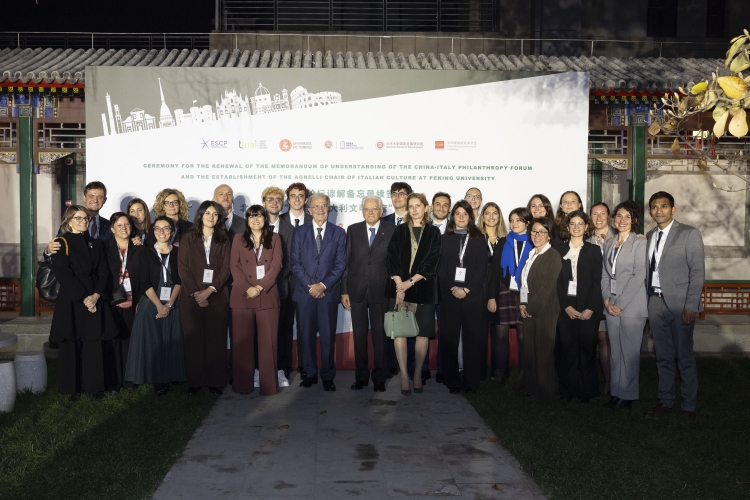Il Presidente della Repubblica, Sergio Mattarella al padiglione Zhibeiziyuan,visita la sede del segretariato del Forum Filantropico Italia – Cina
