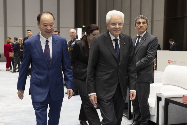 Il Presidente della Repubblica Sergio Mattarella incontra il Segretario Provinciale del PCC Huang Kunming 
