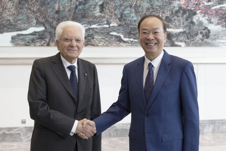 Il Presidente della Repubblica Sergio Mattarella incontra il Segretario Provinciale del PCC Huang Kunming 
