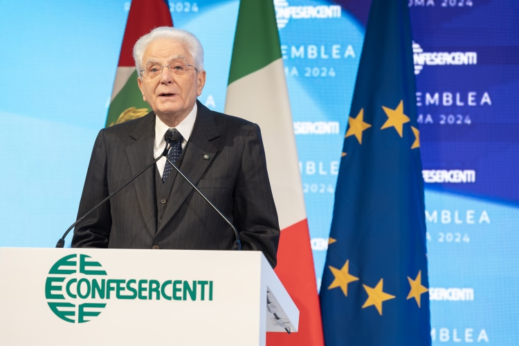 Il Presidente della Repubblica Sergio Mattarella in occasione dell’Assemblea Annuale 2024 Confesercenti “L’impresa diffusa motore dello sviluppo economico e della ricchezza e sicurezza dei territori”  
