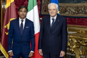 Il Presidente della Repubblica Sergio Mattarella con S.E. il Signor Satyajit Arjuna Rodrigo, nuovo Ambasciatore della Repubblica Democratica Socialista di Sri Lanka, in occasione della presentazione delle Lettere Credenziali