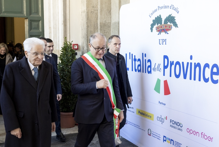Il Presidente Sergio Mattarella lascia il Palazzo del Campidoglio al termine della 35ª Assemblea Congressuale delle Province italiane