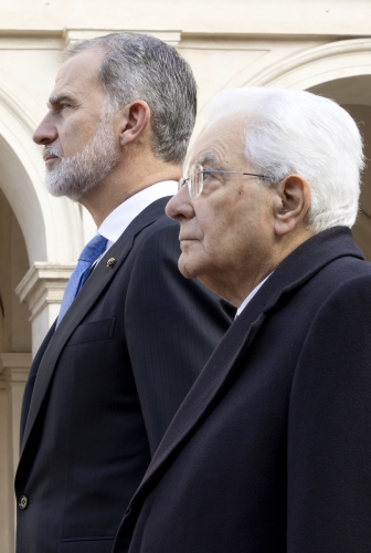 Il Presidente Sergio Mattarella e Sua Maestà il Re Felipe VI di Spagna ricevono gli Onori Militari