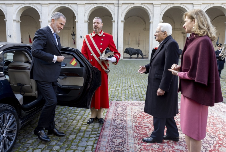 President Mattarella welcomed Their Majesties King Felipe VI and Queen Letizia of Spain on their State Visit 