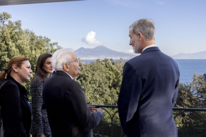 President Mattarella and Ms. Laura Mattarella with King Felipe VI and Queen Letizia of Spain at Villa Rosebery