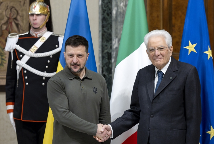 Il Presidente Sergio Mattarella con il Presidente d’Ucraina, Volodymyr Zelenskyy
